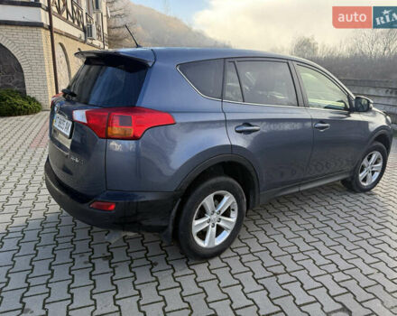 Синий Тойота РАВ 4, объемом двигателя 2.23 л и пробегом 248 тыс. км за 16500 $, фото 2 на Automoto.ua