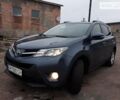 Синій Тойота РАВ 4, об'ємом двигуна 2 л та пробігом 253 тис. км за 16500 $, фото 3 на Automoto.ua