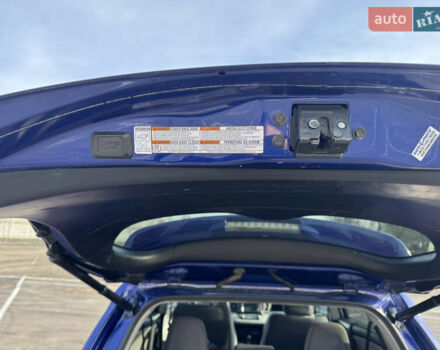 Синий Тойота РАВ 4, объемом двигателя 2.49 л и пробегом 201 тыс. км за 14400 $, фото 11 на Automoto.ua