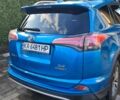 Синий Тойота РАВ 4, объемом двигателя 2.5 л и пробегом 186 тыс. км за 20000 $, фото 4 на Automoto.ua