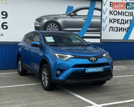 Тойота РАВ 4 2016 в Киеве на Automoto.ua Синий Тойота РАВ 4, объемом двигателя 1.99 л и пробегом 144 тыс. км за 18500 $, фото 2 на Automoto.ua