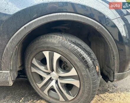 Тойота РАВ 4 2017 в Виннице на Automoto.ua Синий Тойота РАВ 4, объемом двигателя 1.99 л и пробегом 104 тыс. км за 20000 $, фото 6 на Automoto.ua