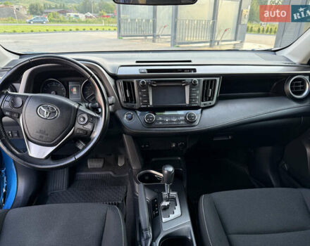 Синій Тойота РАВ 4, об'ємом двигуна 2.49 л та пробігом 77 тис. км за 18600 $, фото 21 на Automoto.ua