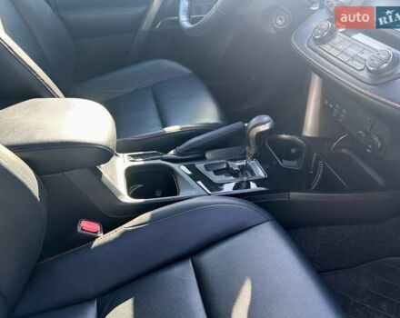 Синій Тойота РАВ 4, об'ємом двигуна 2.49 л та пробігом 106 тис. км за 24900 $, фото 15 на Automoto.ua