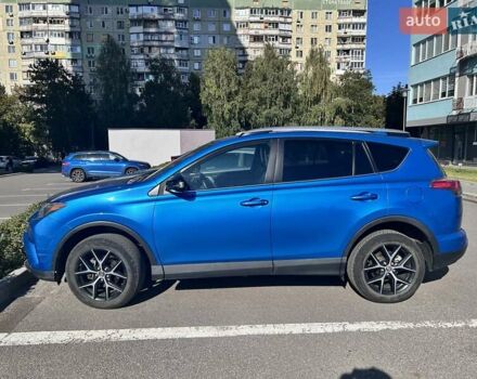 Синій Тойота РАВ 4, об'ємом двигуна 2.49 л та пробігом 106 тис. км за 24900 $, фото 4 на Automoto.ua