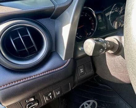 Синій Тойота РАВ 4, об'ємом двигуна 2.49 л та пробігом 106 тис. км за 24900 $, фото 18 на Automoto.ua