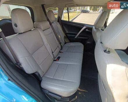 Тойота РАВ 4 2017 в Киеве на Automoto.ua Синий Тойота РАВ 4, объемом двигателя 2.49 л и пробегом 147 тыс. км за 20500 $, фото 31 на Automoto.ua