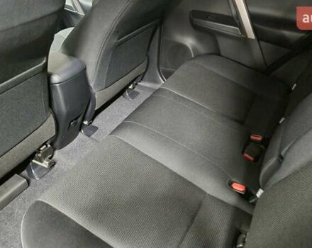 Синий Тойота РАВ 4, объемом двигателя 2.5 л и пробегом 29 тыс. км за 28300 $, фото 3 на Automoto.ua