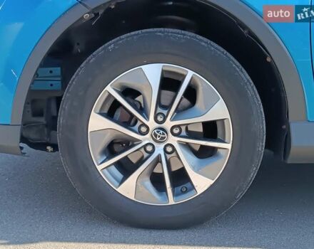 Тойота РАВ 4 2017 в Киеве на Automoto.ua Синий Тойота РАВ 4, объемом двигателя 2.49 л и пробегом 147 тыс. км за 20500 $, фото 34 на Automoto.ua