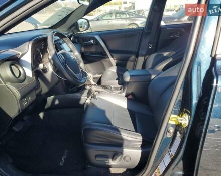 Синій Тойота РАВ 4, об'ємом двигуна 2.5 л та пробігом 58 тис. км за 6000 $, фото 6 на Automoto.ua