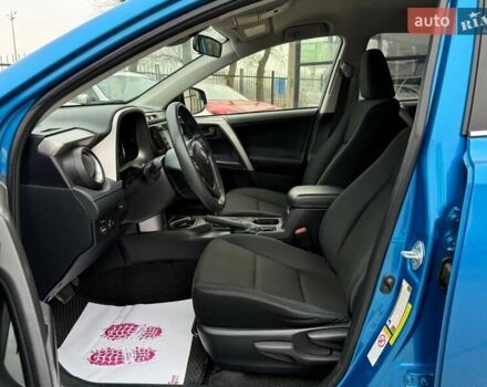 Синий Тойота РАВ 4, объемом двигателя 2.49 л и пробегом 95 тыс. км за 19000 $, фото 16 на Automoto.ua