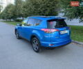 Тойота РАВ 4 2017 в Киеве на Automoto.ua Синий Тойота РАВ 4, объемом двигателя 2.49 л и пробегом 56 тыс. км за 21000 $, фото 2 на Automoto.ua