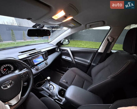 Синий Тойота РАВ 4, объемом двигателя 2.49 л и пробегом 70 тыс. км за 27000 $, фото 8 на Automoto.ua