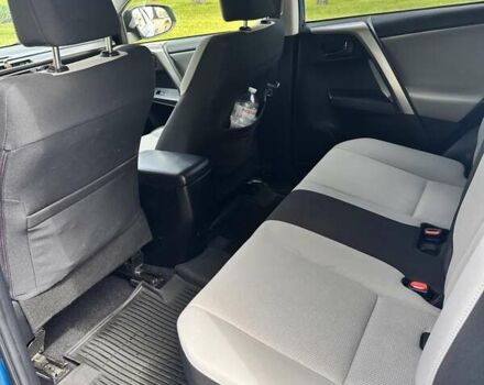 Синий Тойота РАВ 4, объемом двигателя 2.49 л и пробегом 220 тыс. км за 20600 $, фото 9 на Automoto.ua