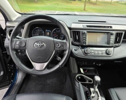 Тойота РАВ 4 2018 в Кропивницком (Кировограде) на Automoto.ua Синий Тойота РАВ 4, объемом двигателя 2.5 л и пробегом 36 тыс. км за 14000 $, фото 8 на Automoto.ua