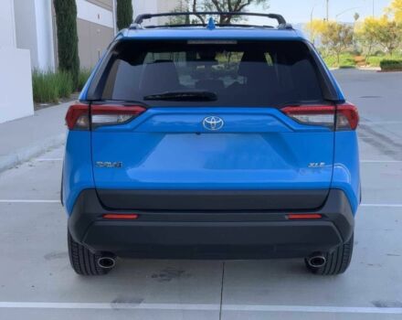 Синий Тойота РАВ 4, объемом двигателя 2.5 л и пробегом 42 тыс. км за 9000 $, фото 3 на Automoto.ua