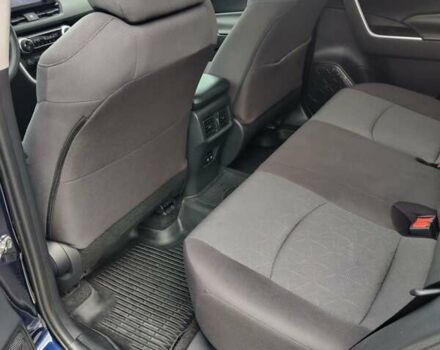 Синій Тойота РАВ 4, об'ємом двигуна 2.5 л та пробігом 47 тис. км за 28600 $, фото 6 на Automoto.ua