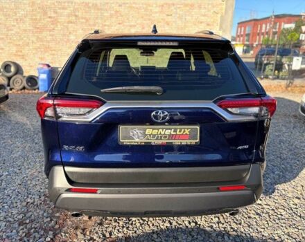 Синій Тойота РАВ 4, об'ємом двигуна 2 л та пробігом 56 тис. км за 29999 $, фото 5 на Automoto.ua