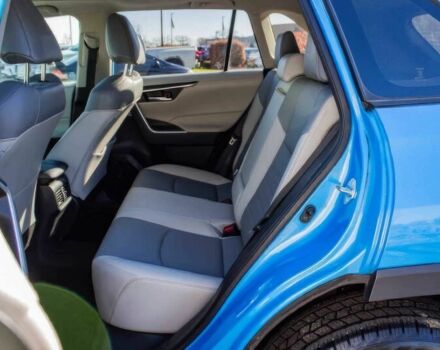 Синий Тойота РАВ 4, объемом двигателя 2.5 л и пробегом 25 тыс. км за 10200 $, фото 10 на Automoto.ua