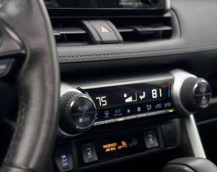 Синій Тойота РАВ 4, об'ємом двигуна 2.49 л та пробігом 70 тис. км за 30750 $, фото 38 на Automoto.ua