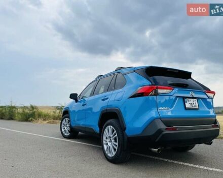 Синий Тойота РАВ 4, объемом двигателя 2.49 л и пробегом 14 тыс. км за 30500 $, фото 2 на Automoto.ua