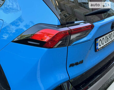 Синій Тойота РАВ 4, об'ємом двигуна 2.49 л та пробігом 75 тис. км за 29500 $, фото 30 на Automoto.ua