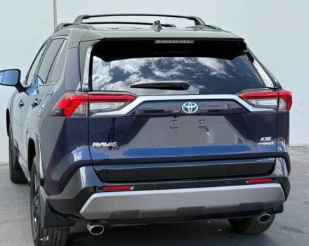 Синий Тойота РАВ 4, объемом двигателя 2.5 л и пробегом 29 тыс. км за 7900 $, фото 2 на Automoto.ua