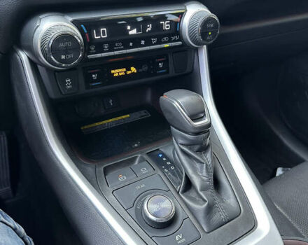 Тойота РАВ 4 2021 в Днепре (Днепропетровске) на Automoto.ua Синий Тойота РАВ 4, объемом двигателя 2.5 л и пробегом 101 тыс. км за 31000 $, фото 40 на Automoto.ua