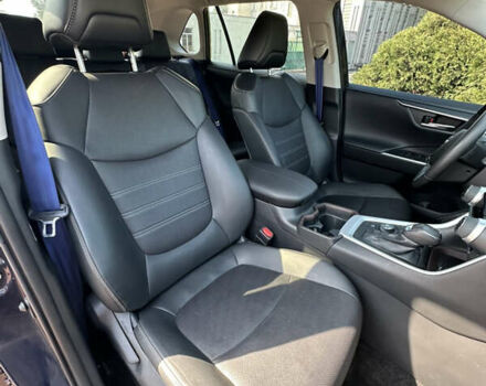 Тойота РАВ 4 2021 в Днепре (Днепропетровске) на Automoto.ua Синий Тойота РАВ 4, объемом двигателя 2.5 л и пробегом 101 тыс. км за 31000 $, фото 27 на Automoto.ua