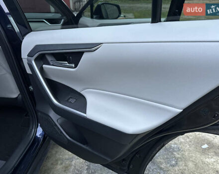 Синий Тойота РАВ 4, объемом двигателя 2.5 л и пробегом 1 тыс. км за 29700 $, фото 27 на Automoto.ua