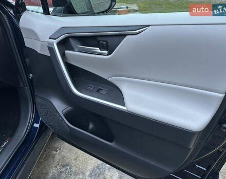 Синий Тойота РАВ 4, объемом двигателя 2.5 л и пробегом 1 тыс. км за 29700 $, фото 28 на Automoto.ua