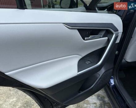 Синий Тойота РАВ 4, объемом двигателя 2.5 л и пробегом 1 тыс. км за 29700 $, фото 31 на Automoto.ua