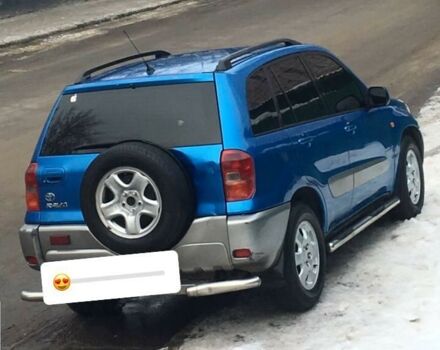Синий Тойота РАВ 4, объемом двигателя 2 л и пробегом 274 тыс. км за 5500 $, фото 1 на Automoto.ua