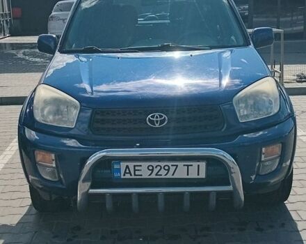 Синий Тойота РАВ 4, объемом двигателя 2 л и пробегом 350 тыс. км за 6800 $, фото 1 на Automoto.ua