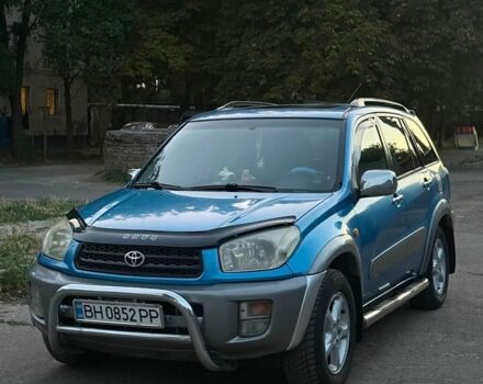 Синий Тойота РАВ 4, объемом двигателя 2 л и пробегом 339 тыс. км за 5999 $, фото 1 на Automoto.ua