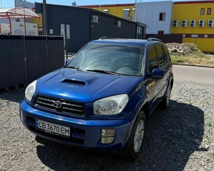 Синий Тойота РАВ 4, объемом двигателя 2 л и пробегом 190 тыс. км за 4750 $, фото 1 на Automoto.ua