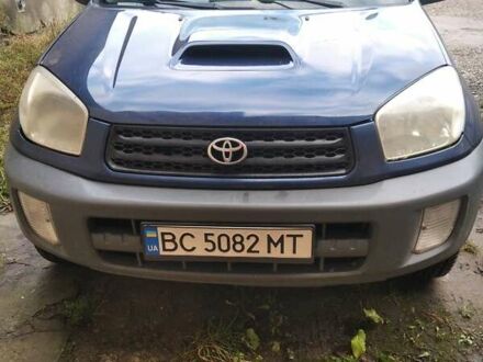 Синий Тойота РАВ 4, объемом двигателя 2 л и пробегом 323 тыс. км за 4999 $, фото 1 на Automoto.ua