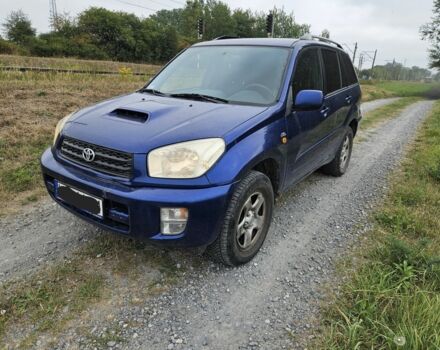 Синій Тойота РАВ 4, об'ємом двигуна 2 л та пробігом 329 тис. км за 2900 $, фото 1 на Automoto.ua