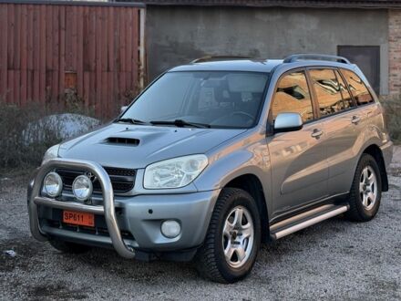 Синій Тойота РАВ 4, об'ємом двигуна 2 л та пробігом 313 тис. км за 4350 $, фото 1 на Automoto.ua