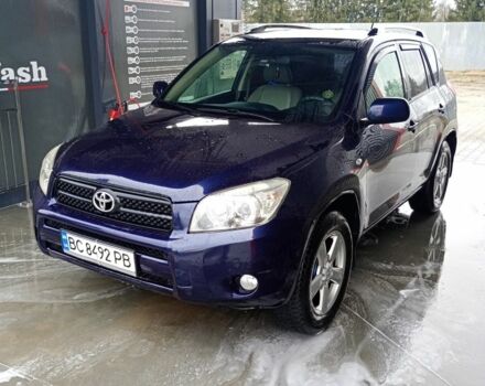Синій Тойота РАВ 4, об'ємом двигуна 2 л та пробігом 275 тис. км за 7350 $, фото 1 на Automoto.ua