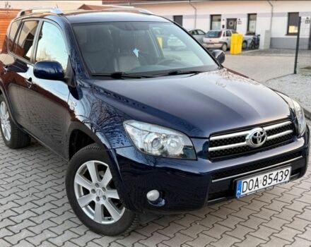Синий Тойота РАВ 4, объемом двигателя 2.2 л и пробегом 213 тыс. км за 3250 $, фото 1 на Automoto.ua