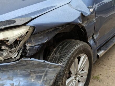 Синий Тойота РАВ 4, объемом двигателя 2.2 л и пробегом 265 тыс. км за 5000 $, фото 1 на Automoto.ua