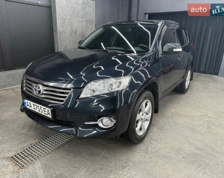 Синий Тойота РАВ 4, объемом двигателя 1.99 л и пробегом 224 тыс. км за 13500 $, фото 1 на Automoto.ua