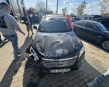Синий Тойота РАВ 4, объемом двигателя 2.2 л и пробегом 154 тыс. км за 5000 $, фото 1 на Automoto.ua