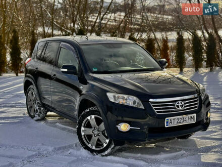 Синий Тойота РАВ 4, объемом двигателя 2.2 л и пробегом 326 тыс. км за 13250 $, фото 1 на Automoto.ua