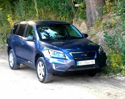 Синій Тойота РАВ 4, об'ємом двигуна 0 л та пробігом 160 тис. км за 8999 $, фото 1 на Automoto.ua