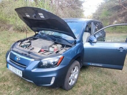 Синий Тойота РАВ 4, объемом двигателя 0 л и пробегом 190 тыс. км за 12100 $, фото 1 на Automoto.ua