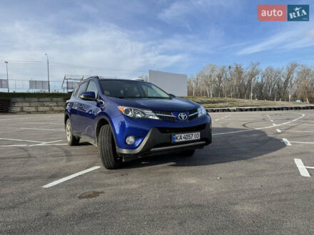 Синий Тойота РАВ 4, объемом двигателя 2.49 л и пробегом 201 тыс. км за 14400 $, фото 1 на Automoto.ua