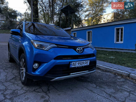 Синий Тойота РАВ 4, объемом двигателя 2.49 л и пробегом 116 тыс. км за 22600 $, фото 1 на Automoto.ua