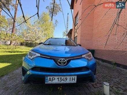 Синий Тойота РАВ 4, объемом двигателя 2.49 л и пробегом 97 тыс. км за 17200 $, фото 1 на Automoto.ua